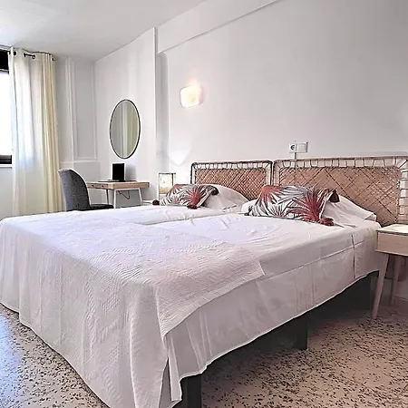 Sweet Olive Con Terraza A Pie De Playa Apartment